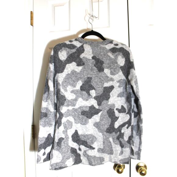 Athleta Gray Undercover Camo Merino Wool / Alpaca Sweater sz S - Picture 3 of 4